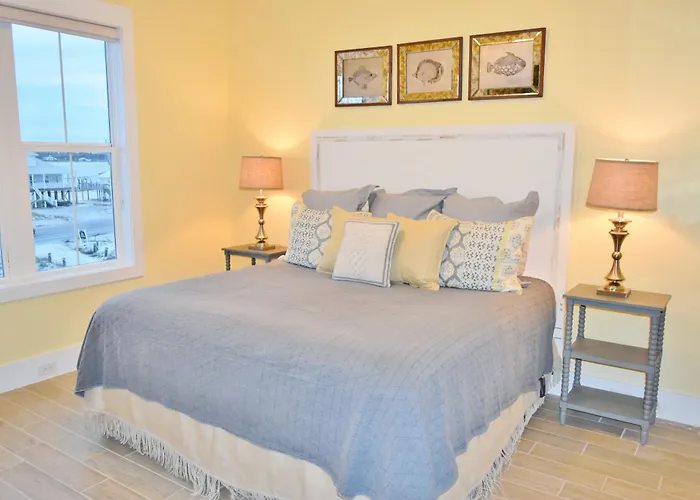 Holiday home Morning Glory By Gsvr - Beautiful Beachfront With Pool & Elevator - Free Activities And Golf