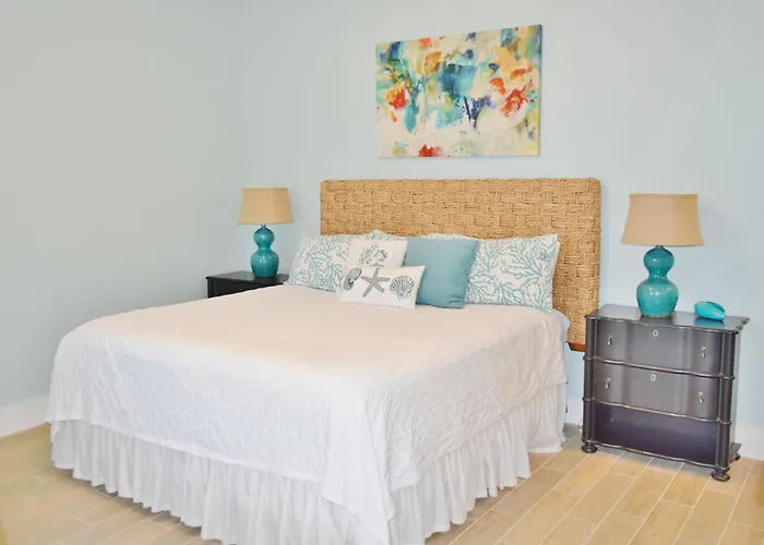 Holiday home Morning Glory By Gsvr - Beautiful Beachfront With Pool & Elevator - Free Activities And Golf